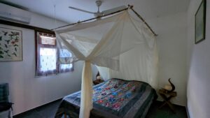 Kaz a FALVERT la chambre